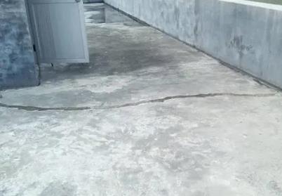 海丰楼顶漏水维修公司分享下如何解决卫生间隐蔽部位漏水的问题?